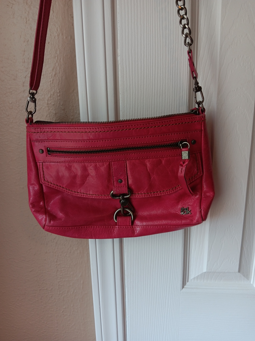 The Sak Hot Pink Leather Women's Crossbody Shoulder Bag